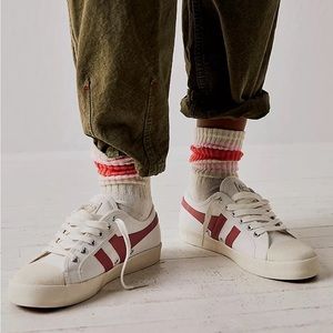 Gola Coaster Sneakers - US 9